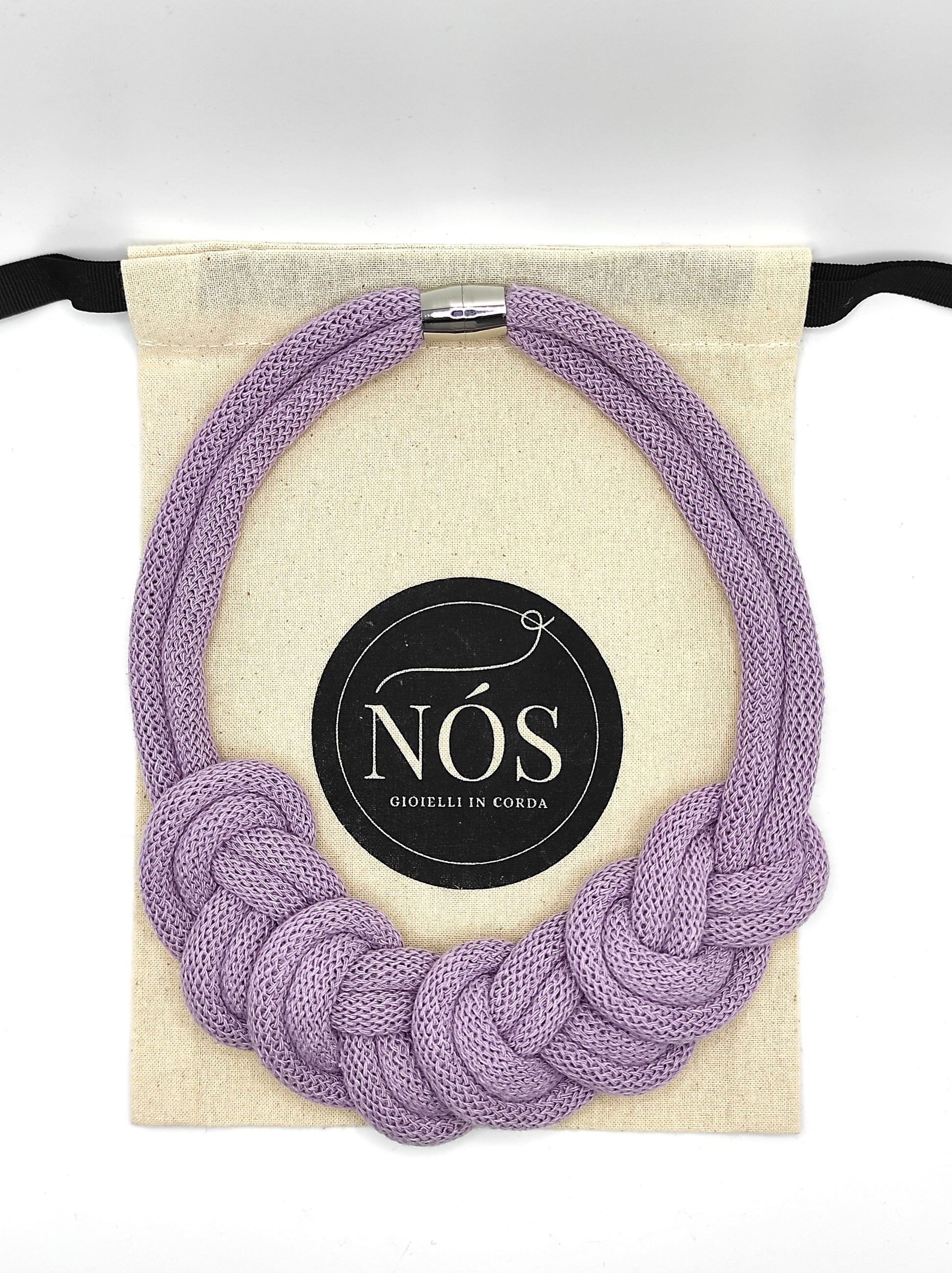 Collana di cotone modello Vittoria, color lavender.