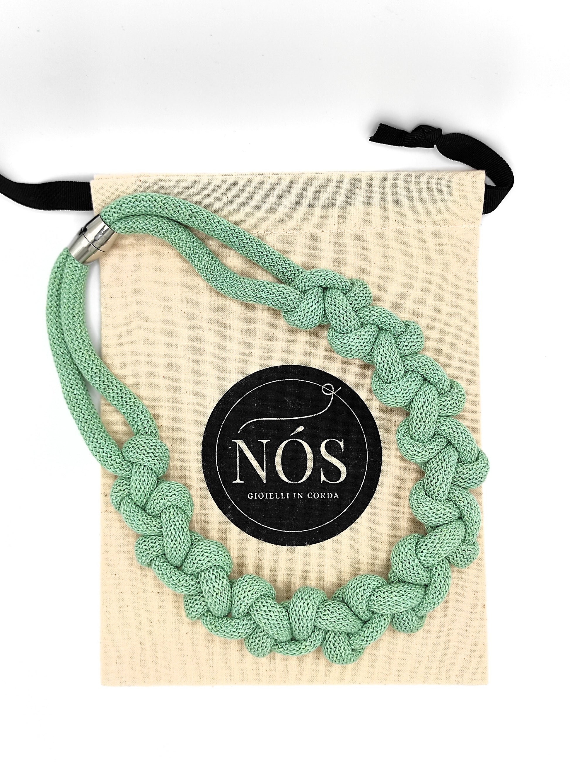 Collana di cotone, modello Penelope, color aloe.