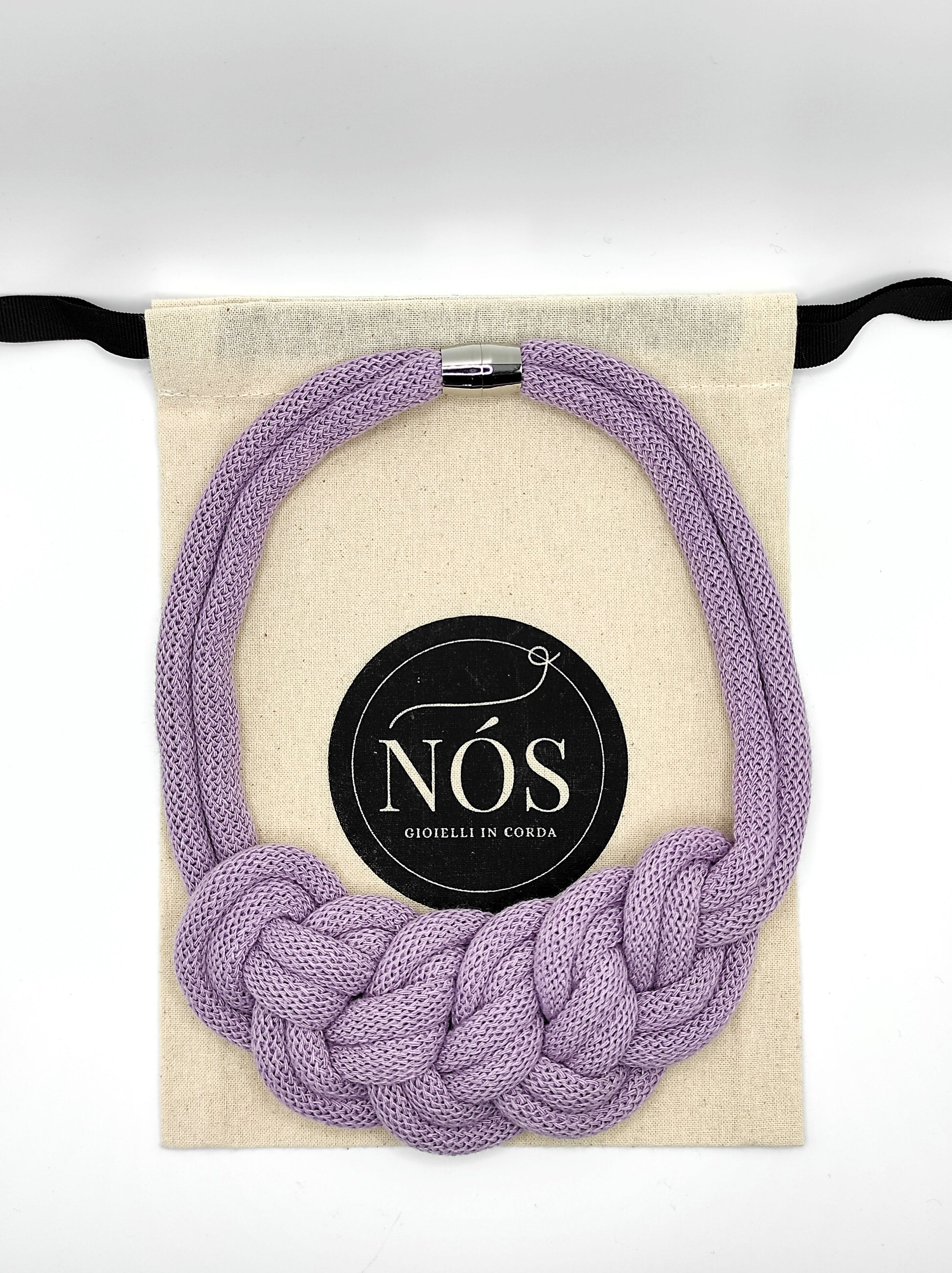 Collana in cotone, modello Smeralda, color lavender.