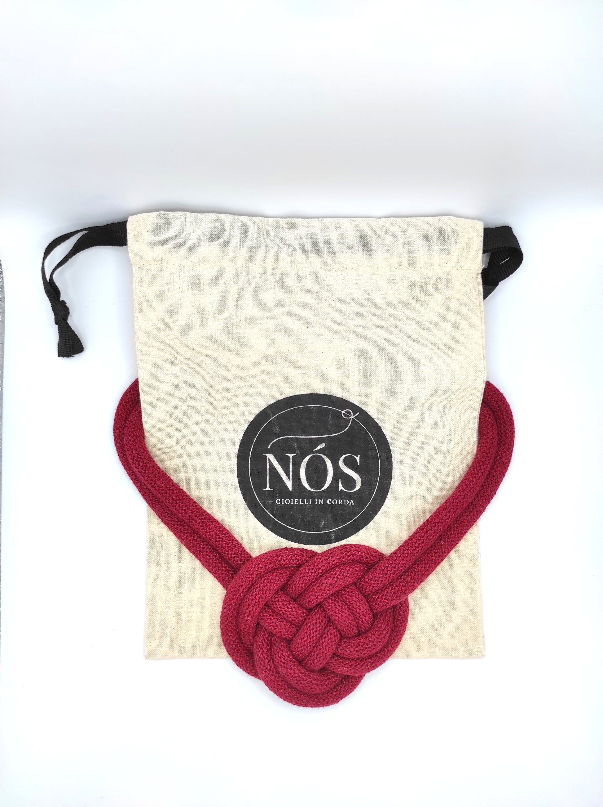 Collana in cotone modello Gea, color red wine.