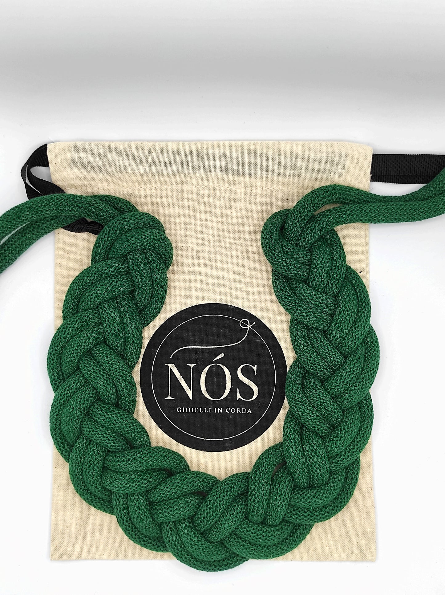 Collana in cotone ecologico, modello Minerva, color pine green.