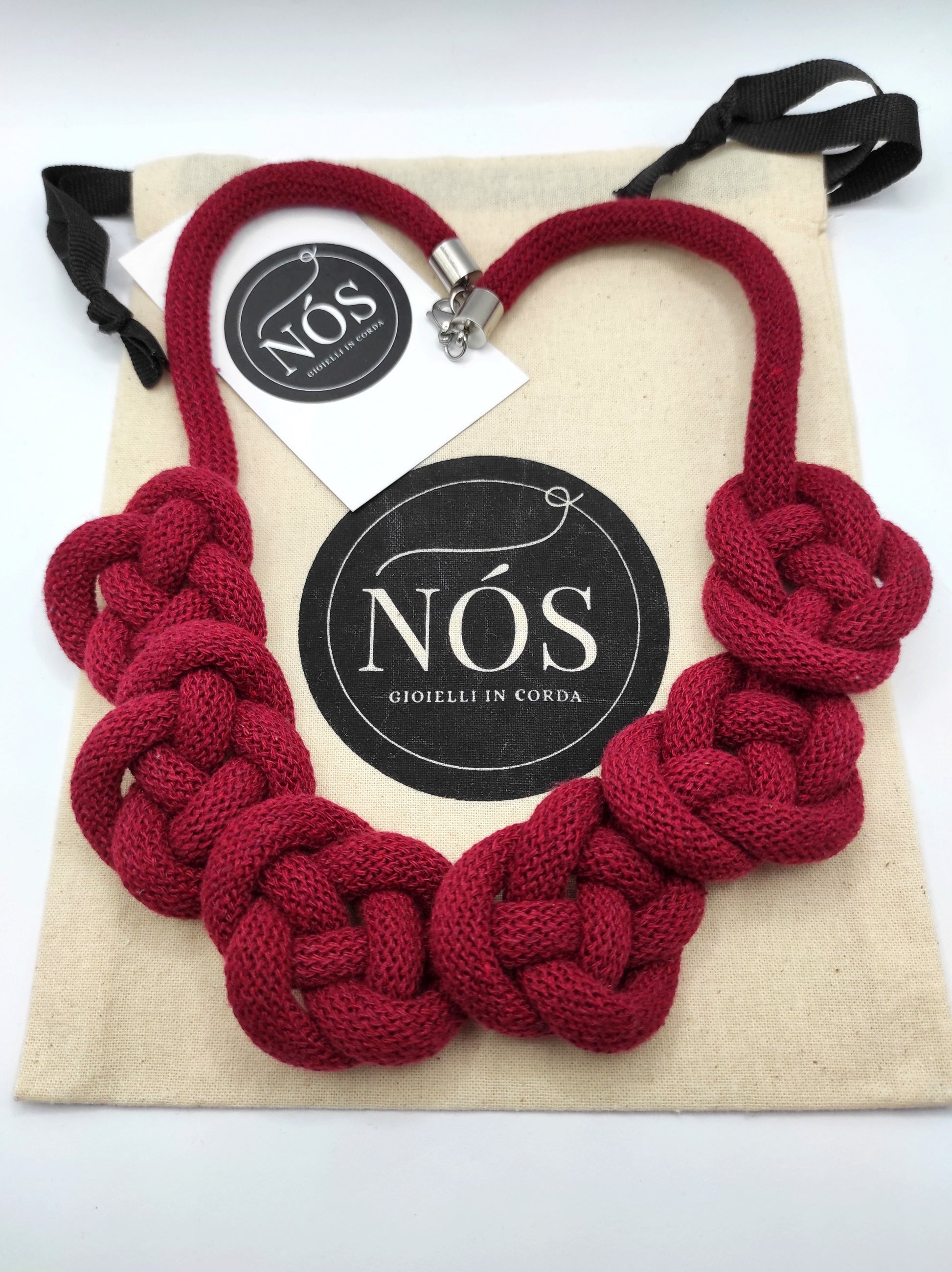 Collana di cotone, modello Flora, color red wine.