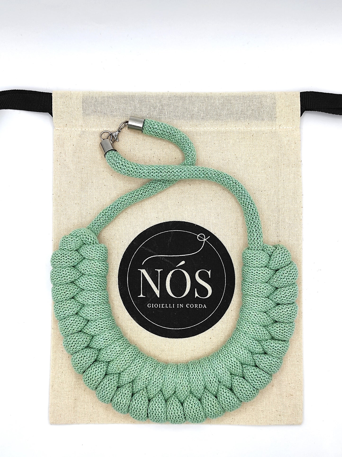 Collana in cotone ecologico, modello Venere, color aloe.