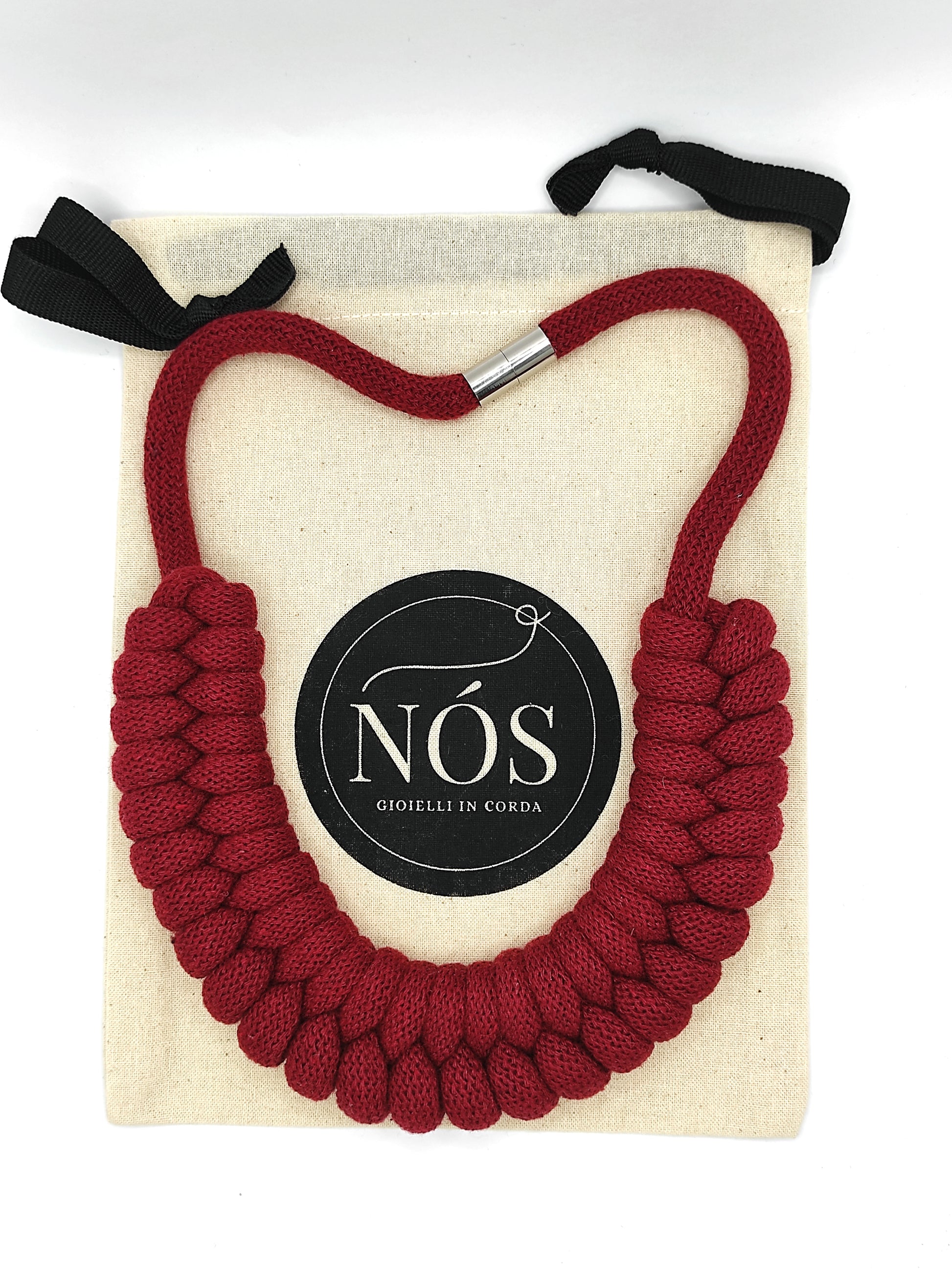 Collana in cotone ecologico, modello Venere, color red wine.