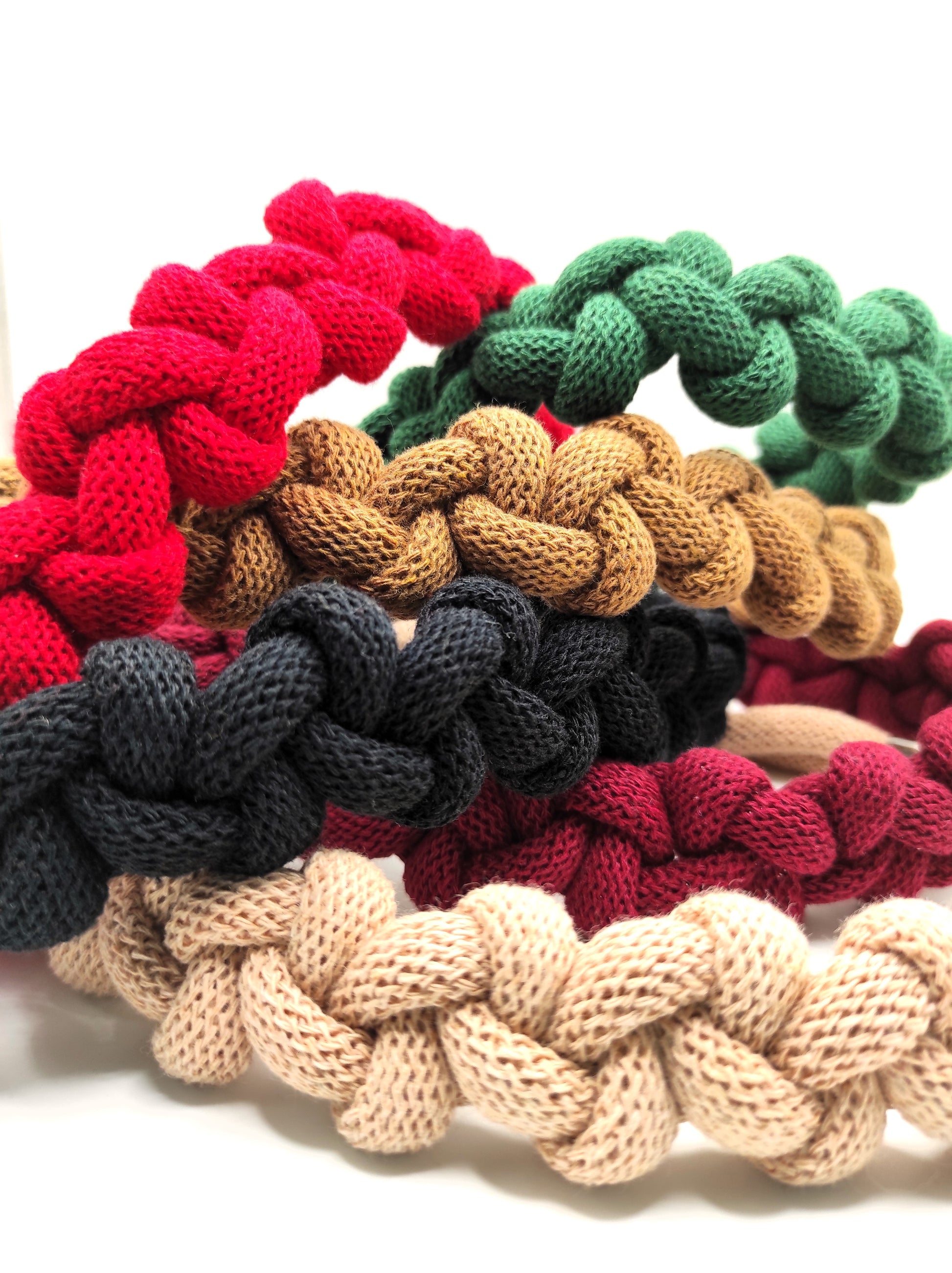 Collane di cotone, modello Penelope, vari colori.