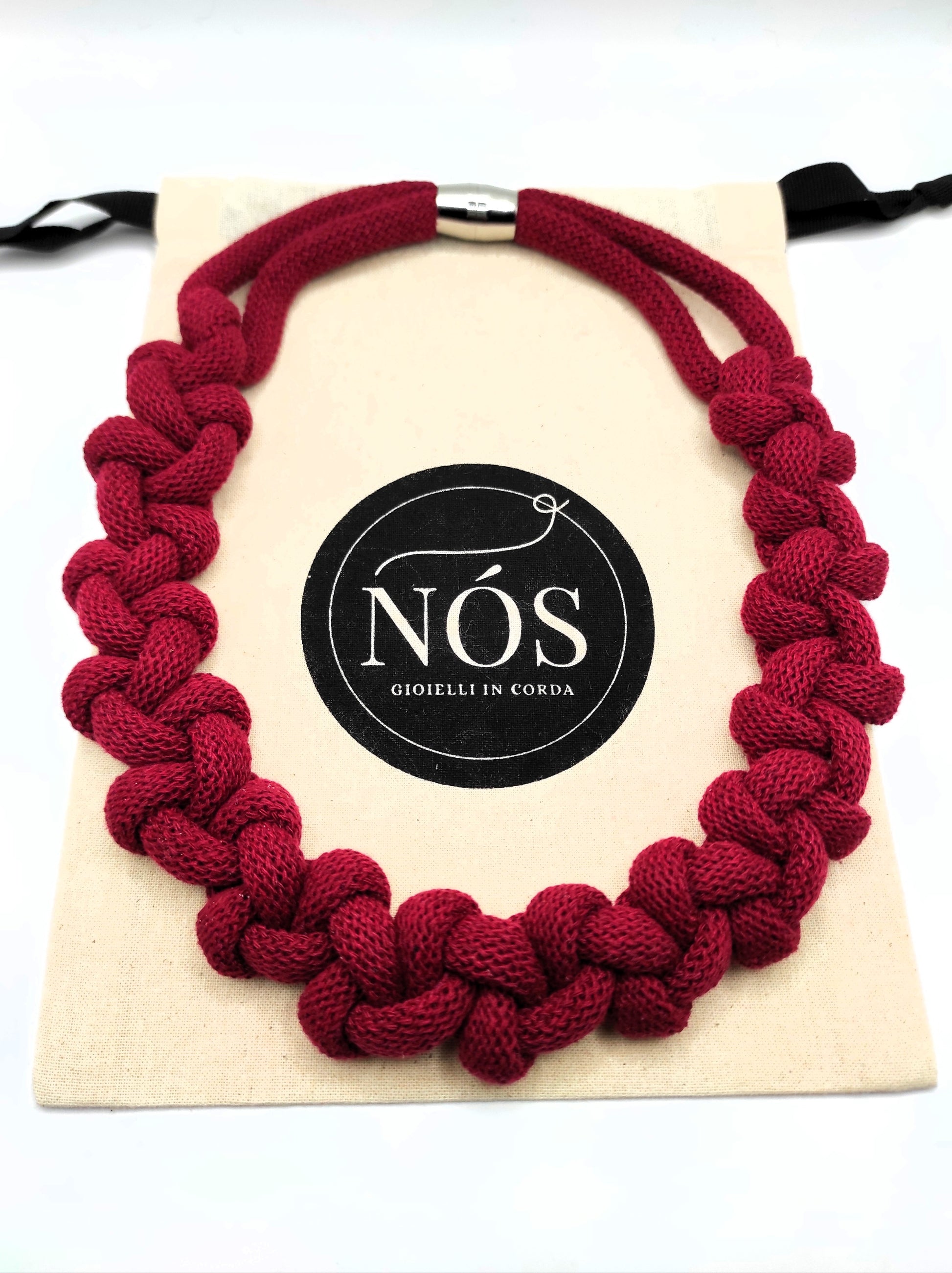 Collana di cotone, modello Penelope, color red wine.