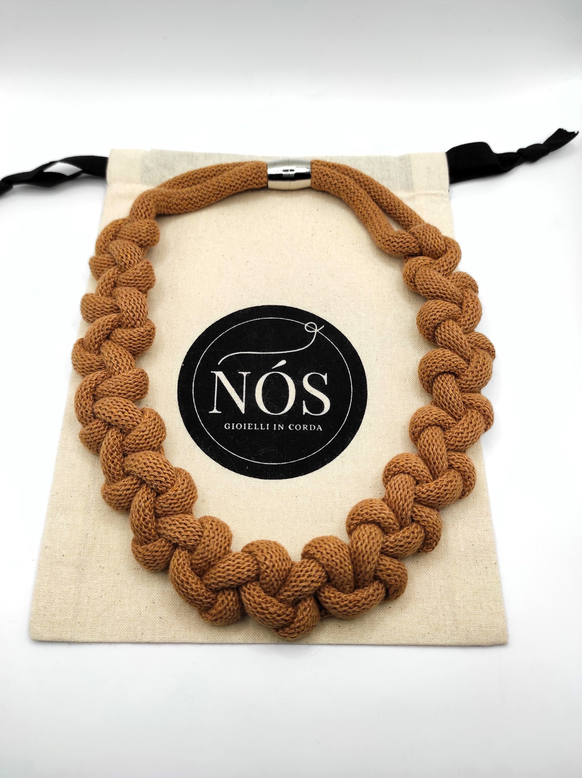 Collana di cotone, modello Penelope, color caramel.