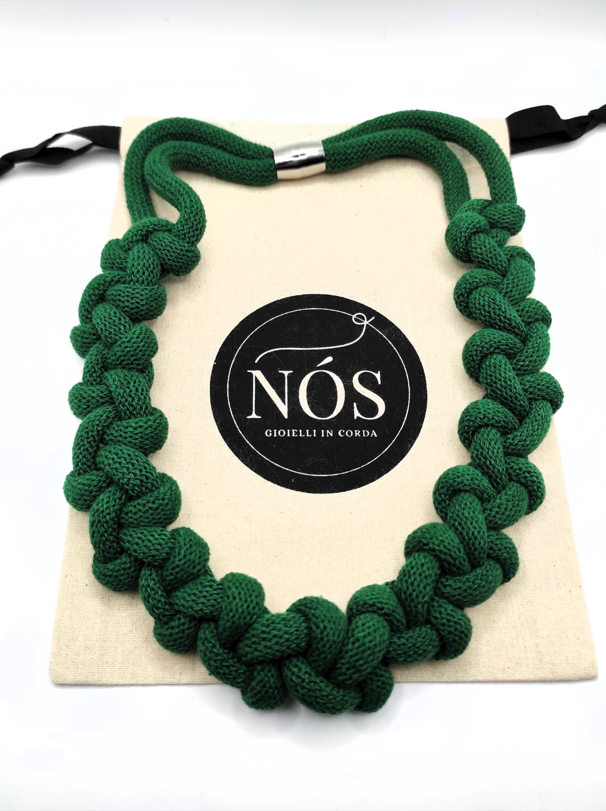 Collana di cotone, modello Penelope, color pine green.