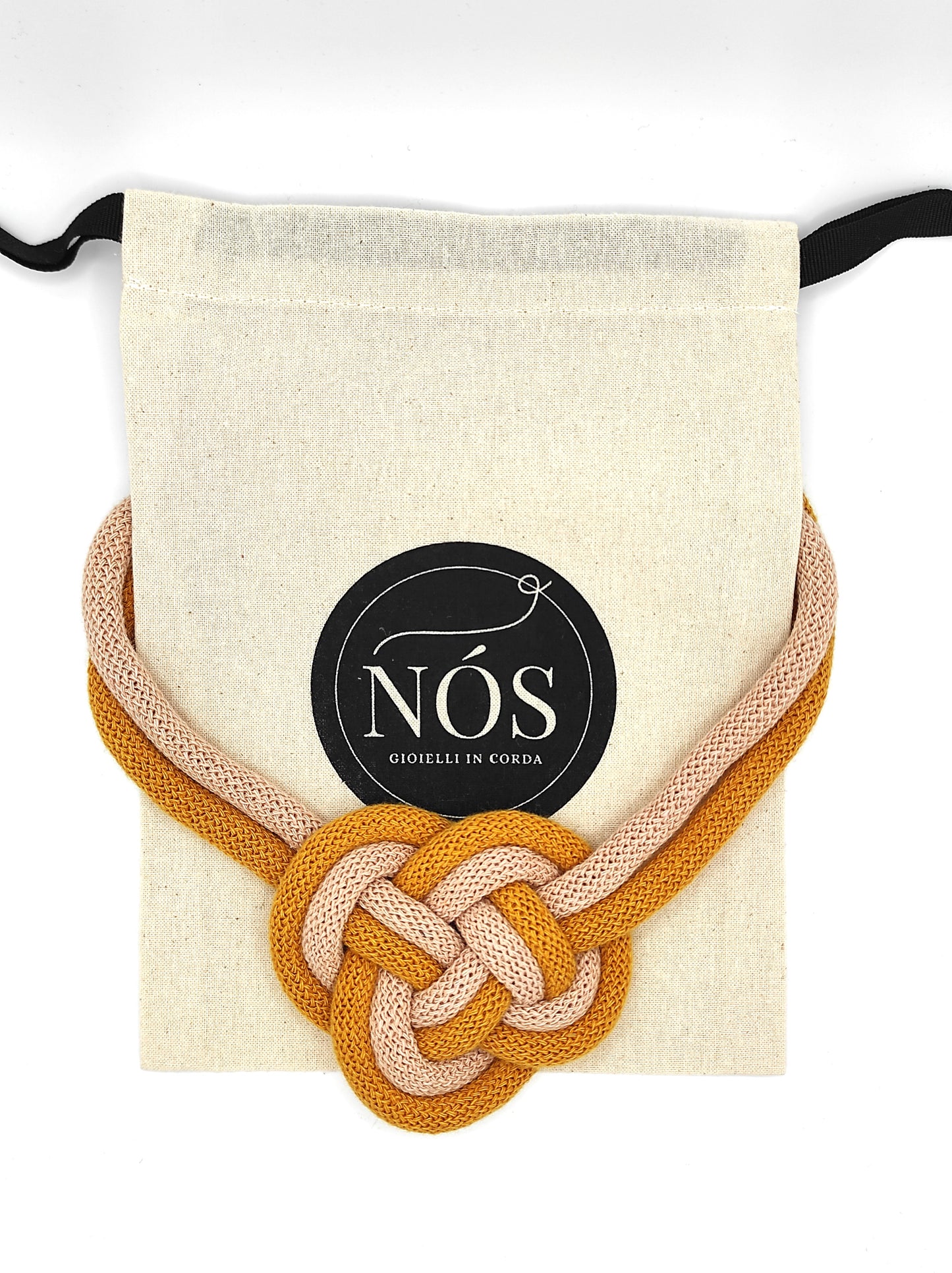 Collana in cotone modello Gea, colori mustard e biscuit.