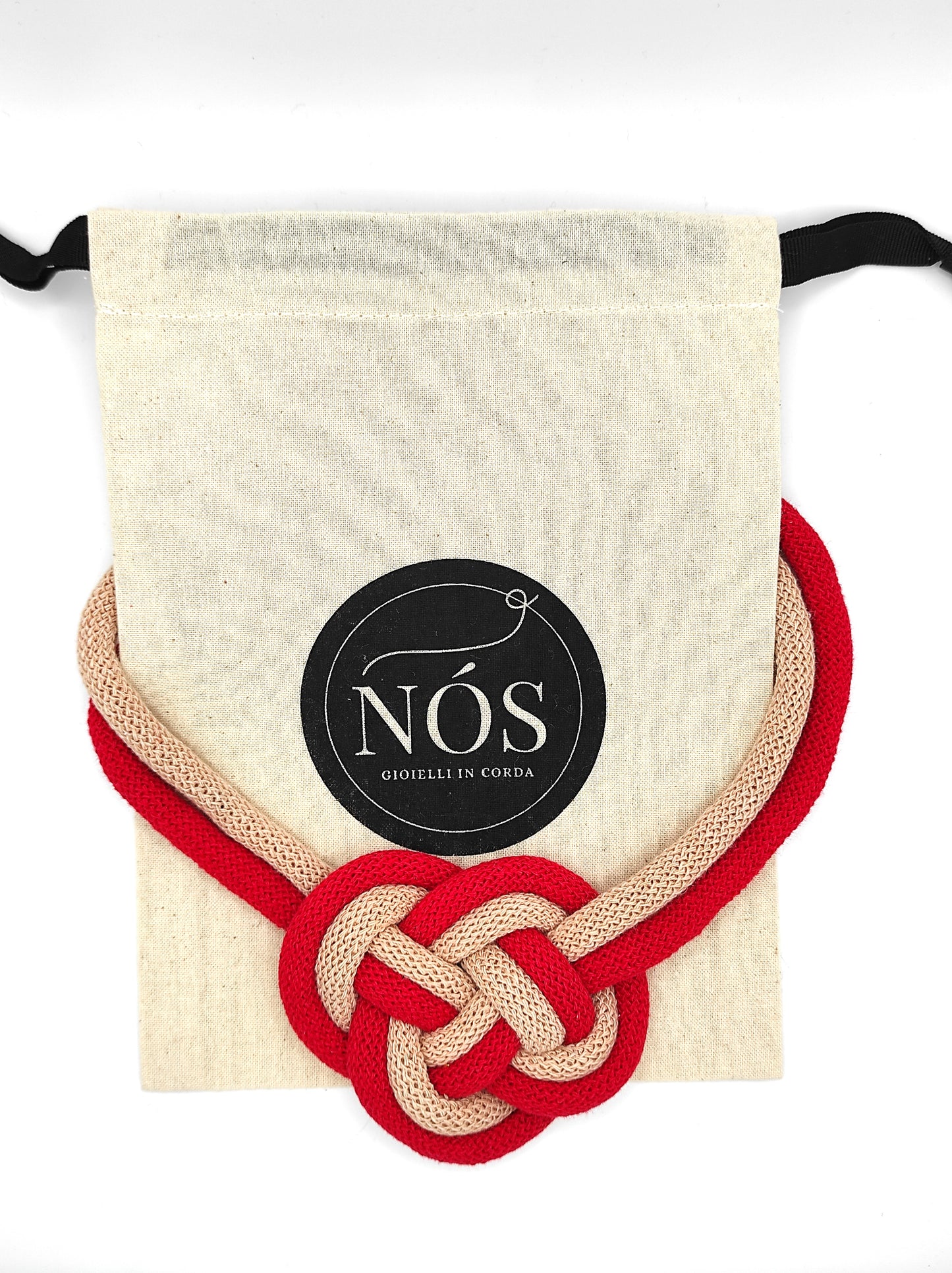 Collana in cotone modello Gea, colori classic red e biscuit.