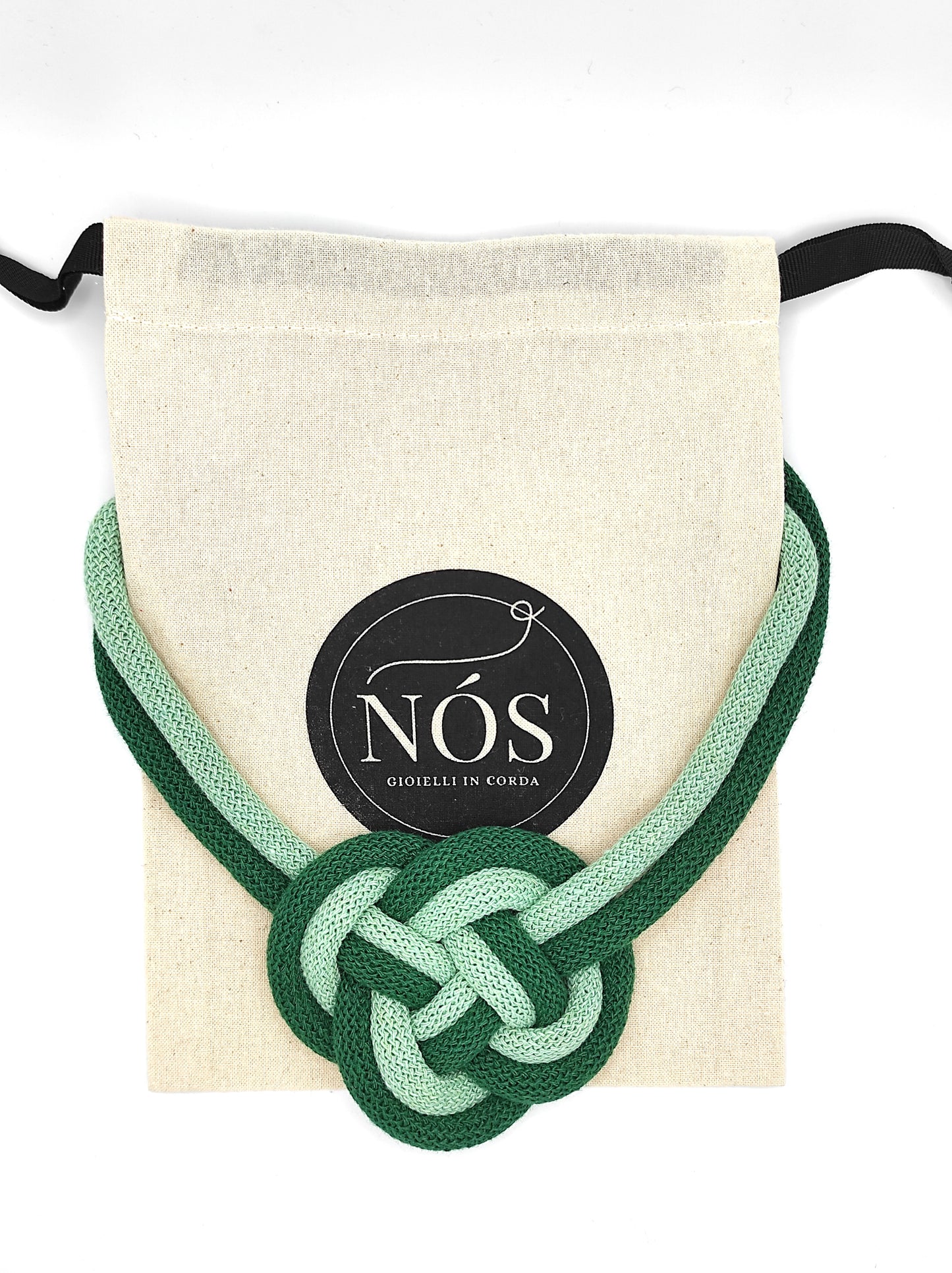 Collana in cotone modello Gea, colori pine green e aloe.